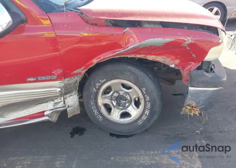 2000 Chevrolet Silverado Ls from USA, damaged, VIN 2GCEC19T4Y1169227